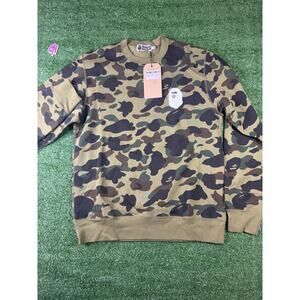 Bape 1st Camo Green Crewneck Sweater Size XL